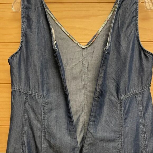 SOFT SURROUNDINGS Dress Womens Medium Sleeveless Chambray Knee-length - Picture 6 of 7